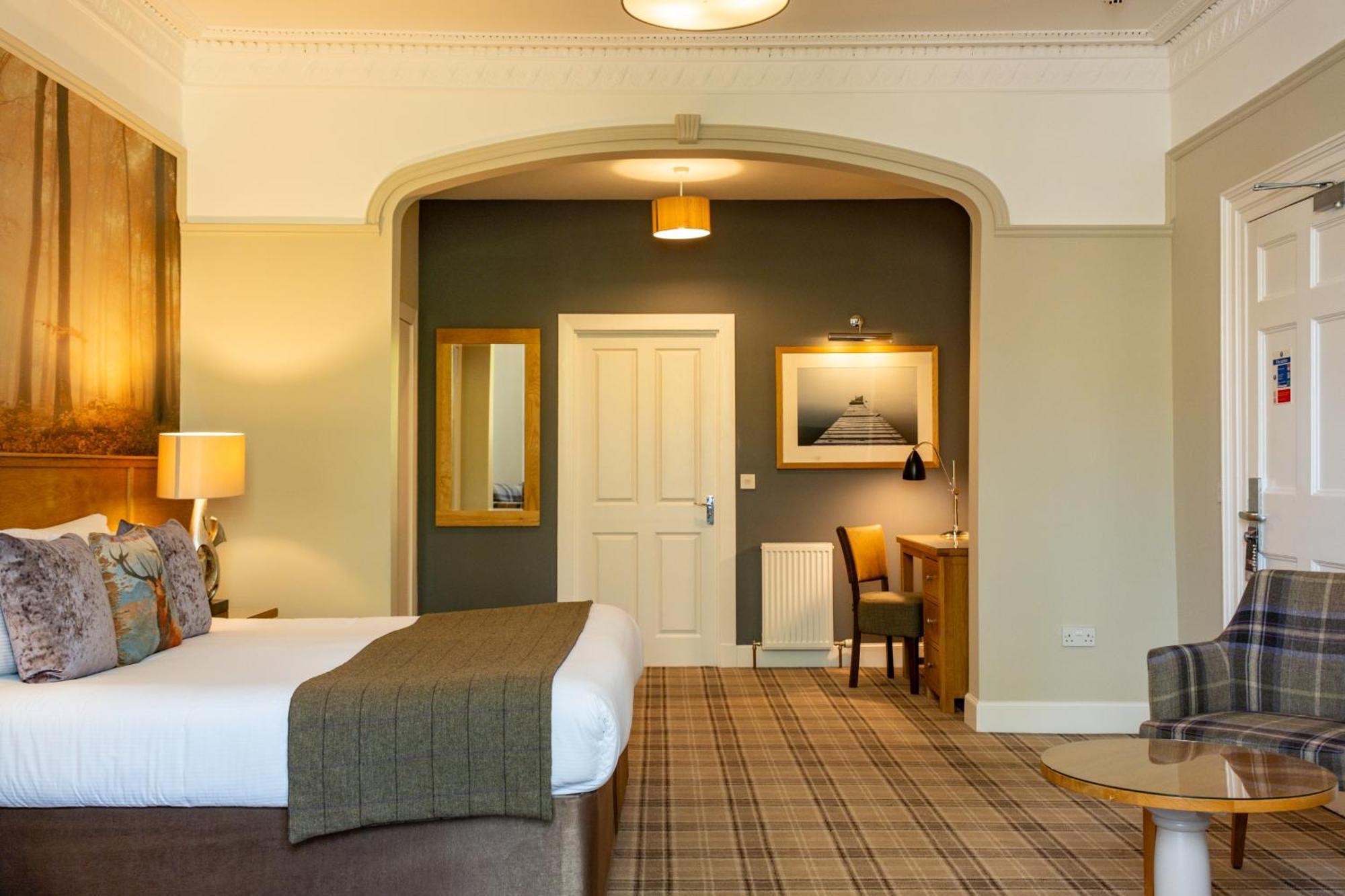 Glen Mhor Hotel At Uile-Bheist 'Brewstillery' Inverness Kültér fotó